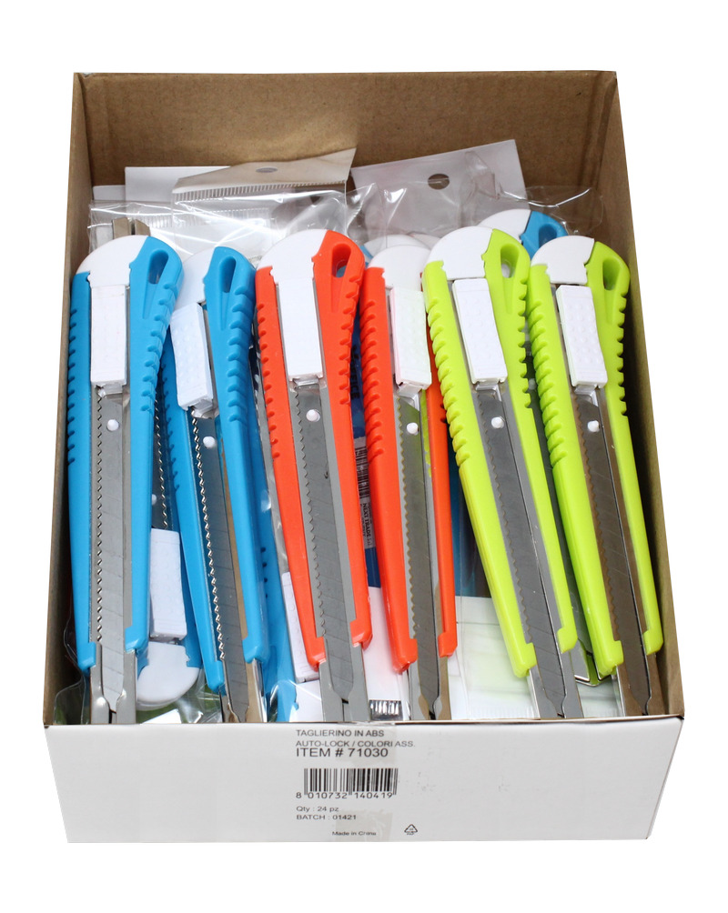 CUTTER METAL XOFFICE 9MM 71030